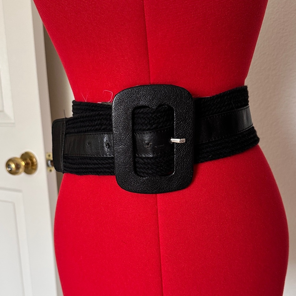 Warehouse Elegant Black Textured & real leather Women's Belt small/medium